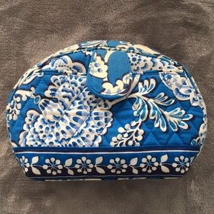 Vera Bradley toiletry makeup bag Blue Lagoon